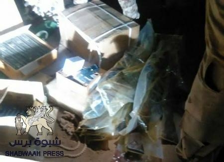 نقطة ‘‘جبل عكد‘‘ الأمنية في المنطقة الوسطى بأبين توقف دينة محملة بأسلحة وذخائر