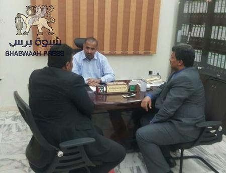 محافظ العاصمة عدن يناقش مع وكلاء وزارة الاعلام الشرمي والحميدي عودة وسائل الإعلام  الرسمية