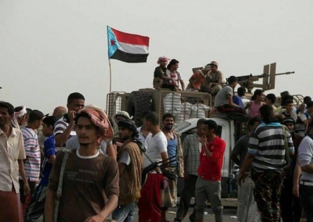 أحد قادة المليشيات: جميع من يواجهوننا على حدود الساحل جنوبيون ولا وجود لأي شمالي