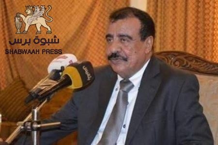 المكلا تنفي تقديم محافظ حضرموت (بن بريك) استقالته