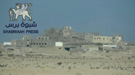 قوات المقاومة والجيش الوطني تتقدم غرب ذباب وتسيطر على قلعتها التاريخية (ألبوم صور)