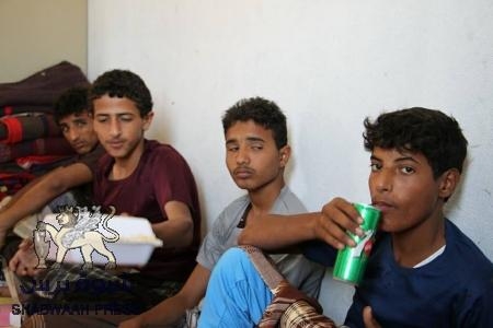 قوات الجيش الوطني والمقاومة الجنوبية تأسر عشرات من عناصر الحوثي بينهم 10 أطفال (صور)