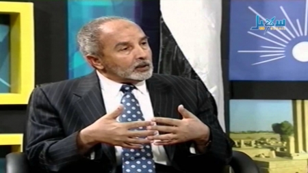 كاتب اصلاحي : قيادات وقواعد حزب الإصلاح تنهار عند أبسط اختبار جهد ويتجلى منها الديني بمأساويته ورعبه