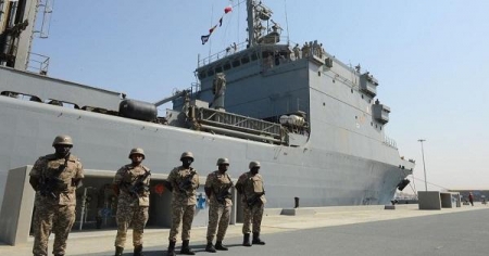 شهيدان في هجوم إرهابي حوثي على فرقاطة سعودية