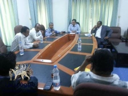 محافظ شبوة احمد لملس يعلن عن افتتاح طريق بيحان ــ عتق