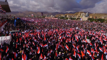 دعوات لقيادات حزب الإصلاح في اليمن لدفع مناصريه الى الشوارع