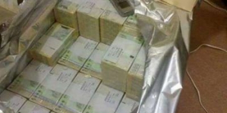 وصول أكثر من 200 مليار ريال الدفعة الثالثة من العملة المطبوعة إلى عدن