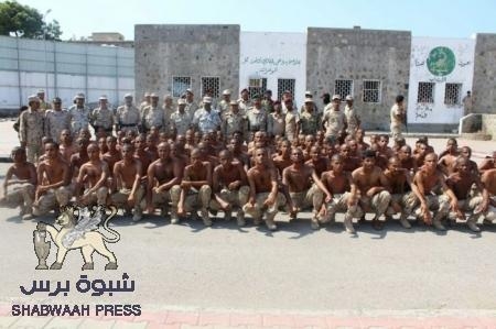 تدريب القوات الخاصة في الصاعقة ومكافحة الإرهاب بعدن
