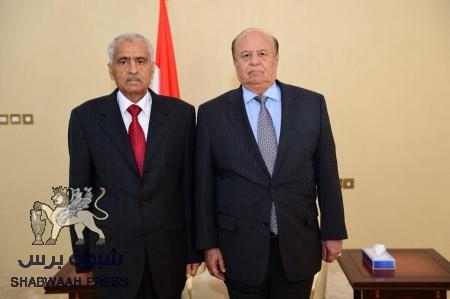 النقاش مع اللواء حسين عرب رئيس لجنة معالجة مشاريع كهرباء عدن .. ‘‘عبث ذهني‘‘