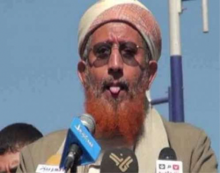 صحيفة إماراتية تفضح مكائد الحملات الإعلامية لحزب الإصلاح وخدمتها للإنقلاب