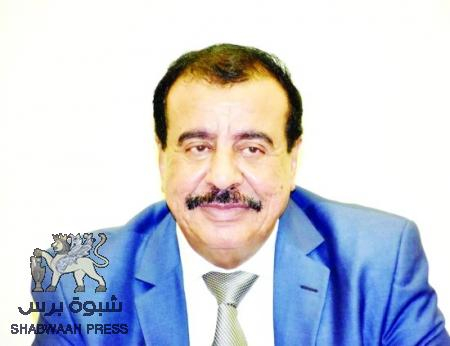 ‘‘بن بريك‘‘ يتهم المنطقة العسكرية الأولى بسيئون بإحتضان عناصر القاعدة