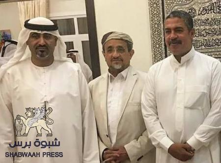 قادة المجلس الانتقالي الجنوبي على مائدة إفطار دولة الرئيس خالد بحاح في أبوظبي