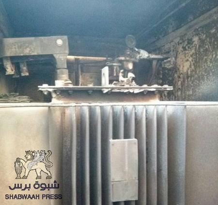 مسلح يطلق النار على محول كهربائي بمديرية الشيخ عثمان متسببا بحريق