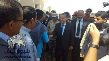 بن دغر ينقل تحيات فخامة الرئيس ‘‘علي عبدالله صالح‘‘ إلى أبناء وادي حضرموت