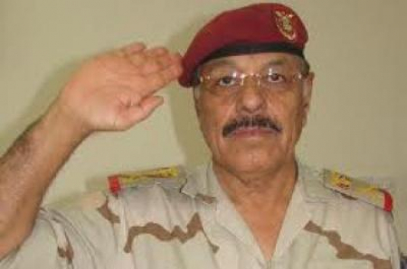 الأحمر يمكن الإخوان في عدد المناطق العسكرية ويركز السيطرة للهضبة الزيدية