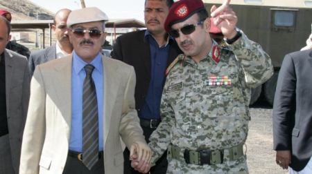 أحمد علي عبدالله صالح ما زال ممنوع من السفر في الامارات