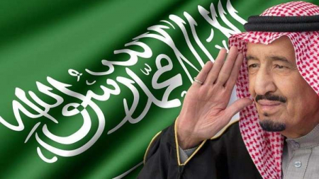 الملك سلمان يغرّد في اليوم الوطني السعودي