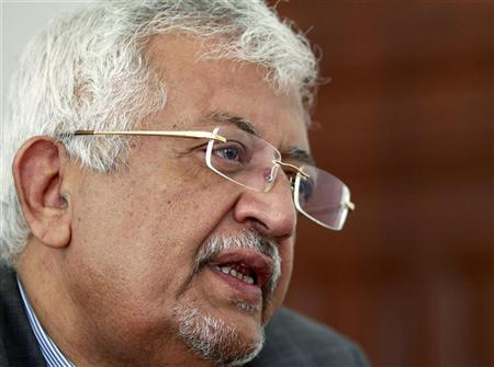 سجال بين حزب الاصلاح وأمين عام الاشتراكي السابق د.نعمان