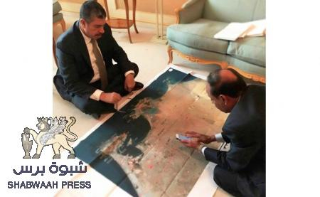 رد هزيل لحكومة بن دغر : تغريدات بحاح تعرقل التحرير وهزيمة الإنقلابيين