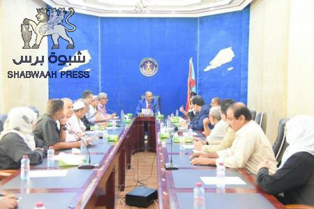 المجلس الانتقالي الجنوبي يناقش النتائج الإيجابية لزيارة الرئاسة إلى الخارج