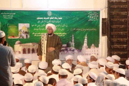 رباط العلم الشريف بسيئون يحتفل بذكرى زواج أم المؤمنين خديجة عليها السلام
