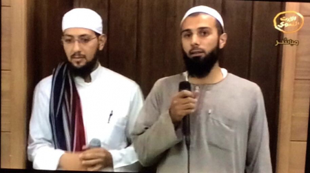 قيادة التحالف العربي بوادي حضرموت تستدعي الطالب الأسترالي الدارس في دار المصطفى وتعتذر له
