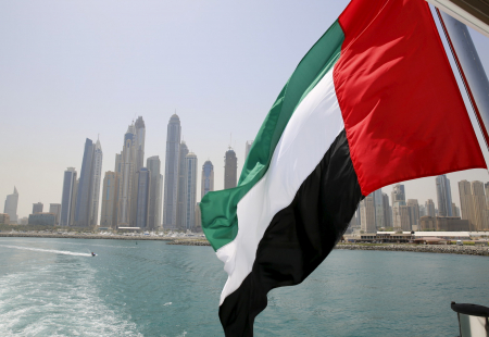 الإمارات تنفي ادعاء الحوثيين استهداف مفاعل “براكة” النووي في أبوظبي