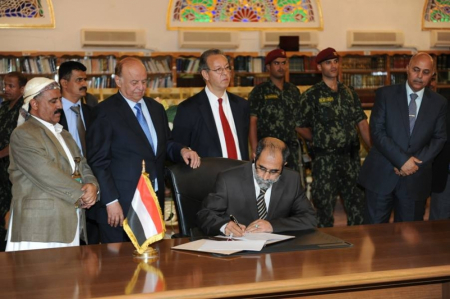 بن دغر والمؤتمر وهادي والاصلاح والحوثيون كل منهم يعتمد على الآخر لتحقيق أهدافه