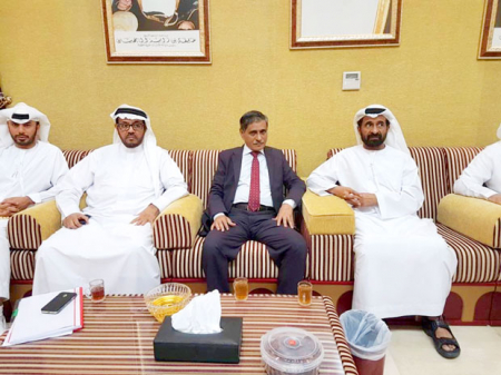 البحسني يدعو رجال الأعمال الإماراتيين للاستثمار في حضرموت