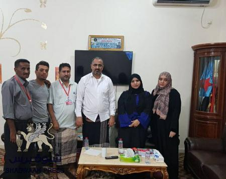 التحالف المدني الديمقراطي يلتقي رئيس المجلس الانتقالي ويسلمه تقرير حقوقي