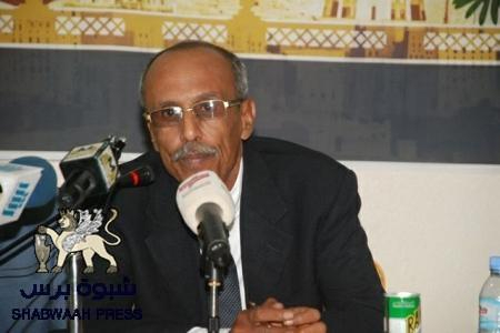 عضو في “الإنتقالي الجنوبي” يدعو الى المشاركة الفاعلة في ذكرى الهبة الحضرمية
