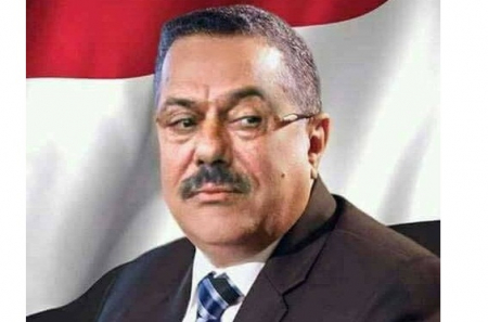 ”بن دغر” يقر بفشل حكومته ويلوح بتقديم إستقالته