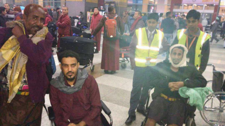 على نفقة دولة الإمارات مكتب  الجرحى بالساحل الغربي يخلي (55) جريحا إلى الهند ومصر