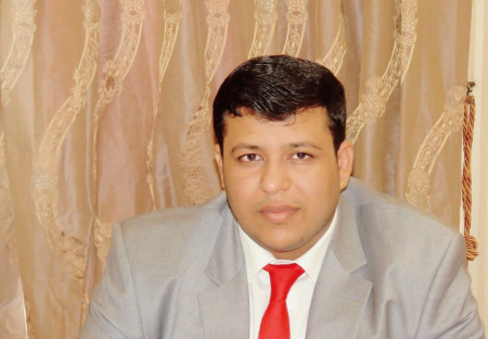 العليمي مدير مكتب هادي يحارب المتقاعدين الجنوبيين في أرزاقهم