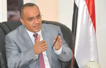 وزير سابق : بيان وزارة الميسري الداخلية أعطى إشارة بدء القتال