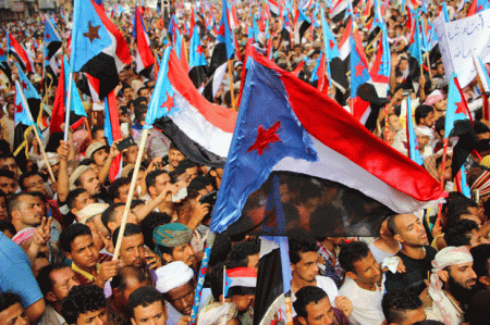 عضو في الجمعية العمومية : مستحيل يضحي الشعب و يتحرر من مليشيات الحوثي ليعيد مليشيات الاخوان