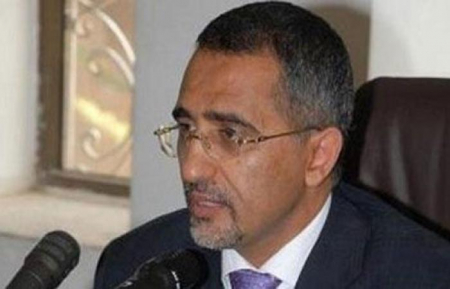 وزير مالية الحوثيين ‘‘زمام الحاشدي‘‘ يعين محافظ للبنك المركزي بقرار من هادي