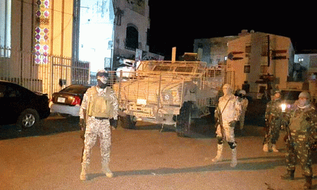 القبض على 12 عنصرا إرهابيا من أبناء تعز مرتبطين بعمليات الاغتيالات بعدن