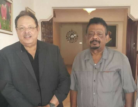 الرئيس علي ناصر محمد يلتقي الفنان عبدالكريم توفيق