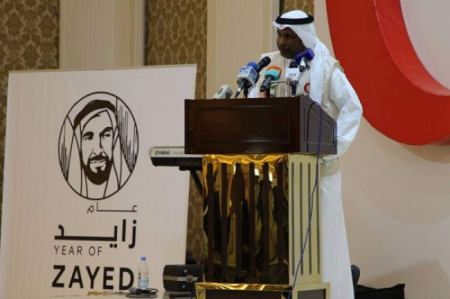 الامارات تدشن (عام زايد) بعدن وتعد بمشاريع منها محطة كهرباء 100ميجا