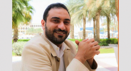 الجفري يهوى الفرايد ويعشق الدر والماس ( نص شعري )