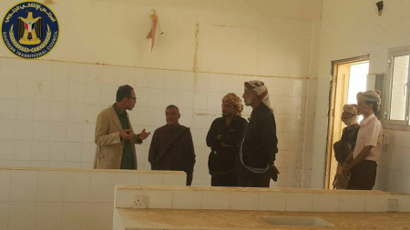 قيادة المجلس الانتقالي في شبوة تزور المعهد الصحي في عتق لتفقد احتياجاتهم.