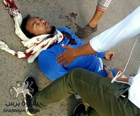 تنظيم داعش يتبنى عملية استهداف حراسة كلية الآداب بعدن وأحد المهاجمين في قبضة الأمن