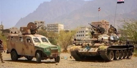 اندلاع اشتباكات مسلحة بين قوات الامن وعناصر مسلحة تتبع الجهاديين وحزب الاصلاح