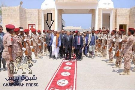 الأفعى الخبيثة ‘‘ياسر الرعيني‘‘ في المكلا لرفع تقارير ضد الإمارات