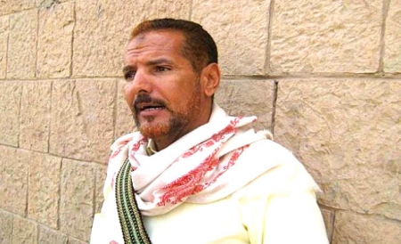 حكم غيابي وهو في السجن المركزي بصنعاء لأكثر من عشر سنوات.. 15 عاما سجن لأسير ‘‘الأيام‘‘ المرقشي وتغريمه 21 مليونا