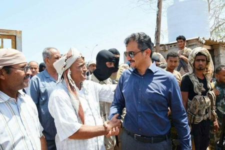 أمين عام الانتقالي واعضاء هيئة رئاسة المجلس يتقدمون مشيعي فقيد الوطن اللواء الحدي