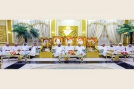 شيوخ قبائل حضـرموت يشيدون بالدور الاغاثي للامارات في اليـمن