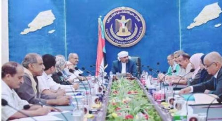 اجتماع استثنائي للمجلس الانتقالي الجنوبي برئاسة الزبيدي