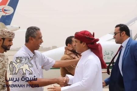 محافظ المهرة ينهي زيارته الرسمية الى العاصمة المؤقتة عدن .